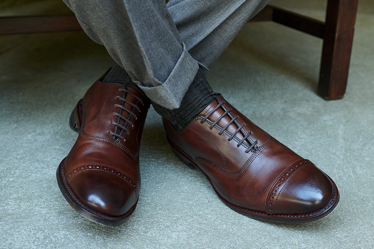 Mens shoes