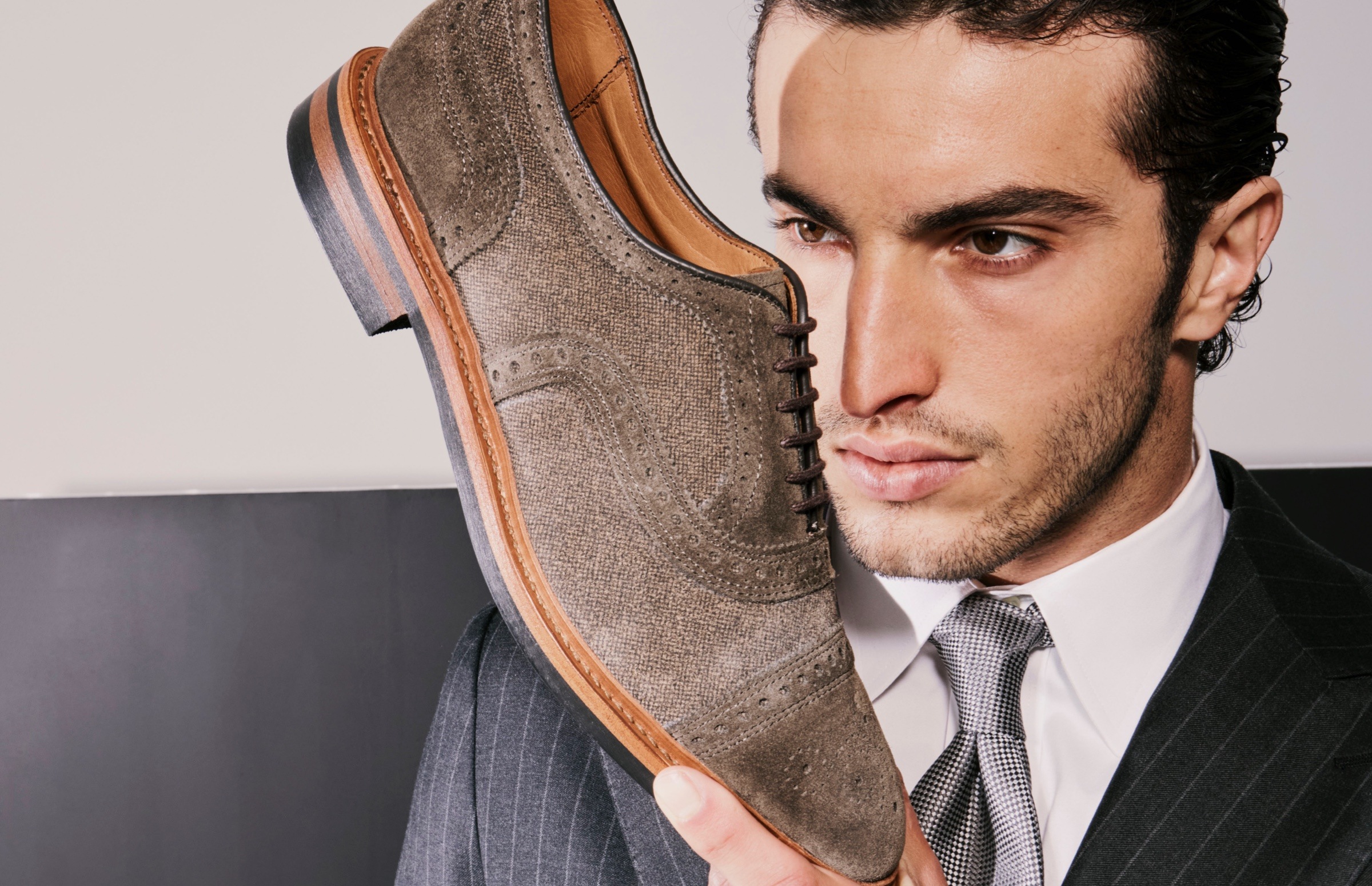 casual shoes