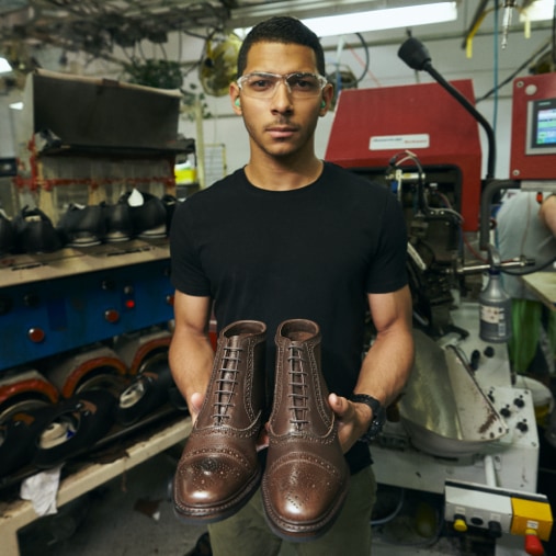 Allen Edmonds craftsperson in the Port Washington Studio