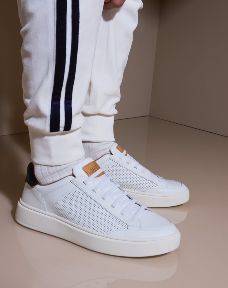 Shoes price in online america