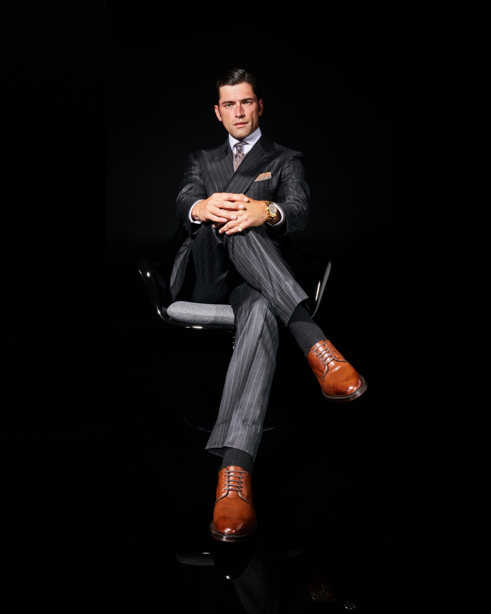 model wearing reserve collection