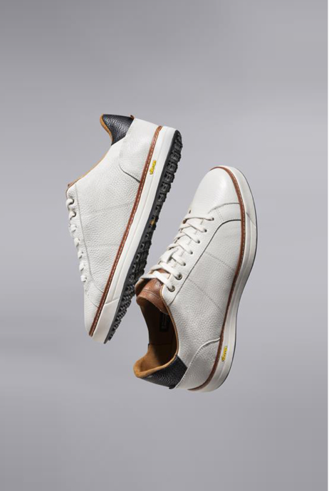 golf shoes