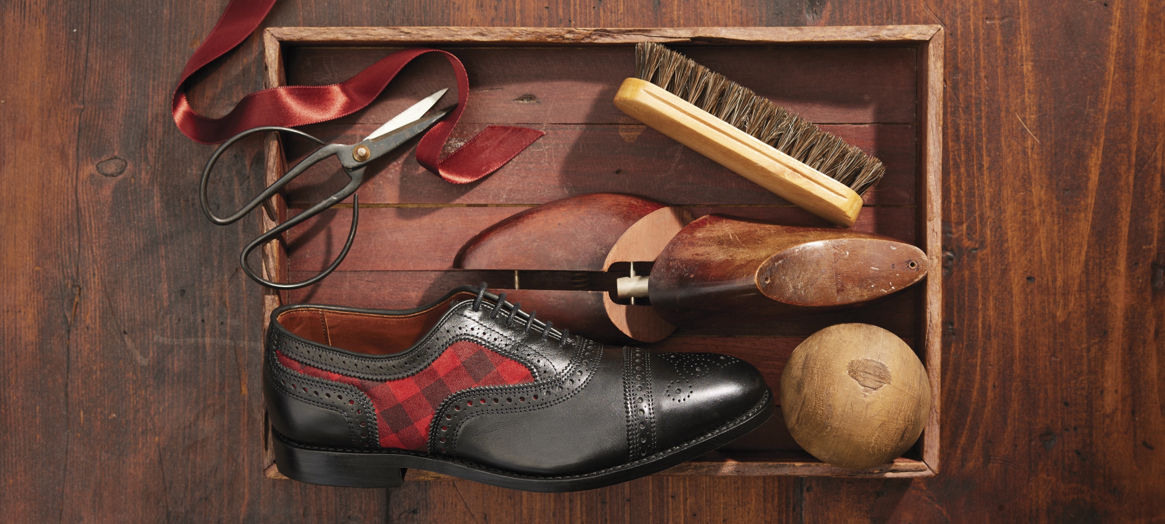 Allen Edmonds Limited Drop Holiday Edition