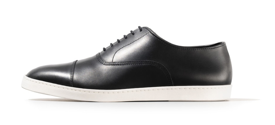 Black cap-toe oxford dress sneaker for men