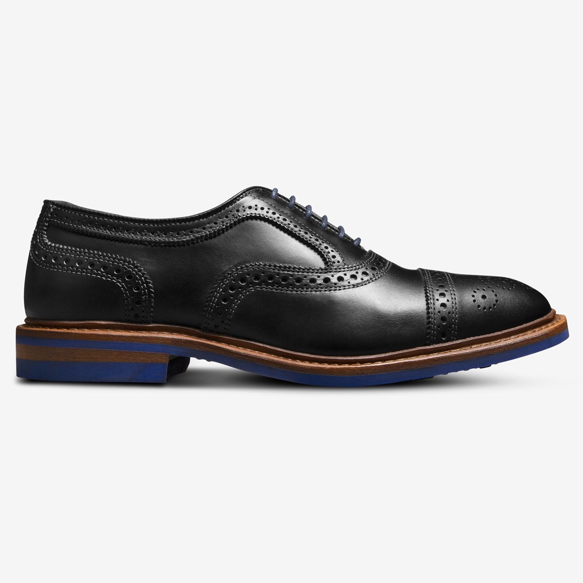 Strandmok Cap-toe Oxford with Dainite Rubber Sole