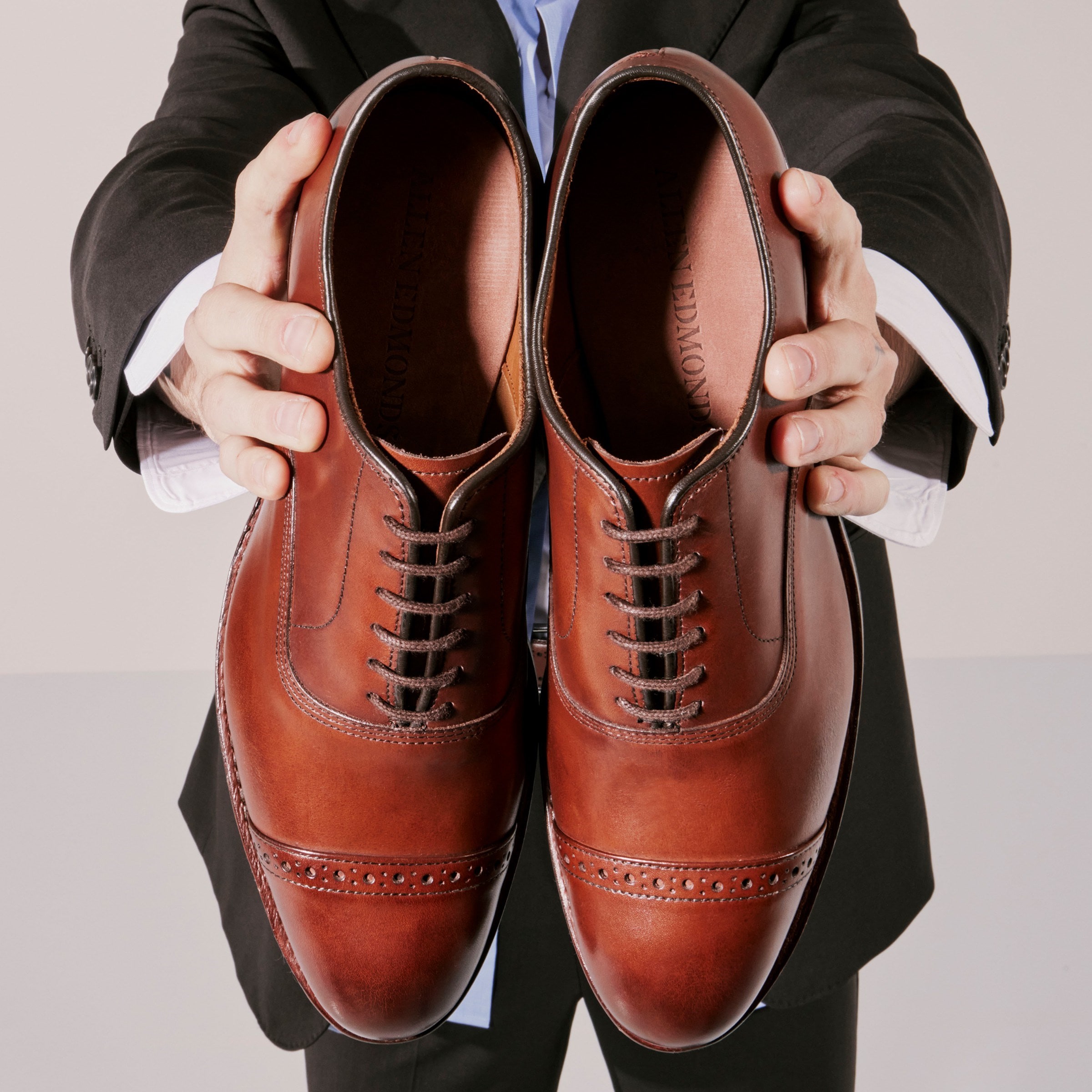 Fifth Avenue Cap Toe Oxford Dress Shoe with Dainite Sole Men s