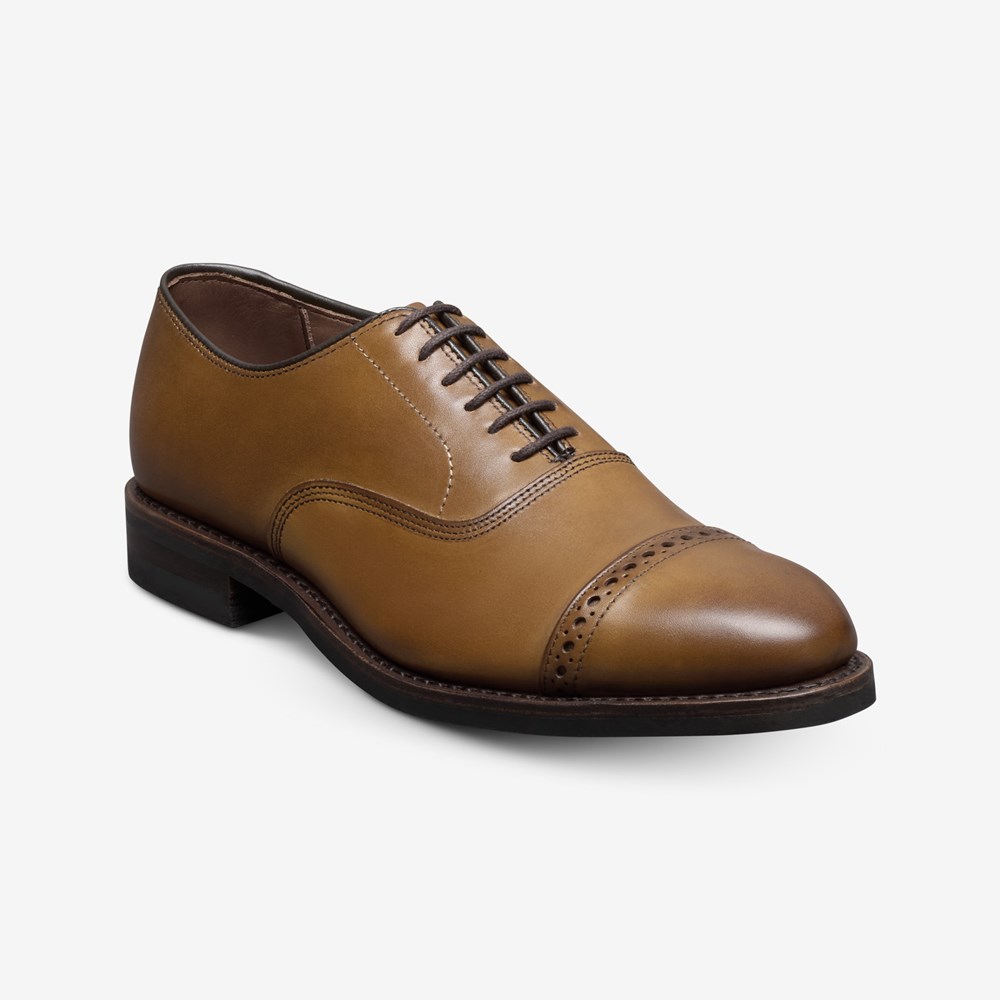 Fifth Avenue Cap-Toe Oxford Dress Shoe with Dainite Sole | Men's 