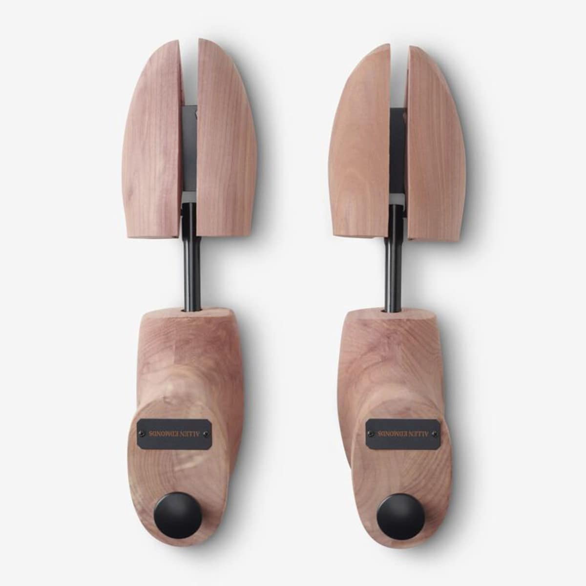 Combination Cedar Boot Trees with Knob Men