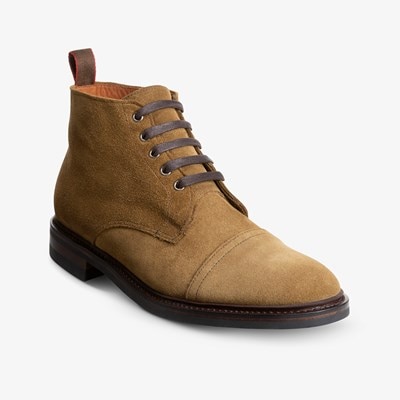 caen cap toe suede boot