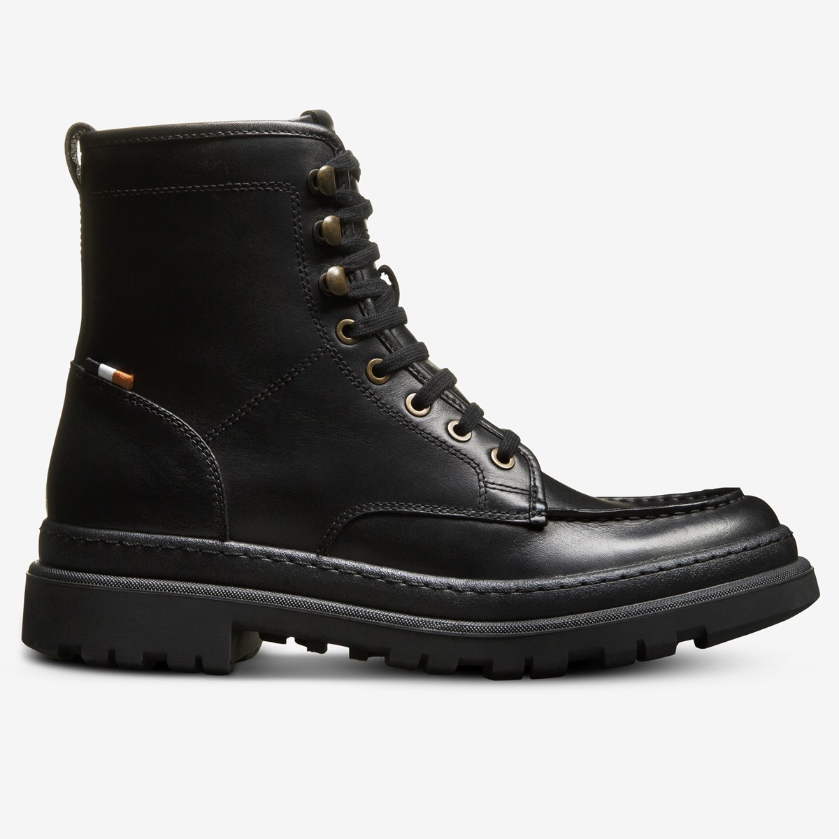 Sawyer Lace-up Weatherproof Boot | Men's Boots | Allen Edmonds