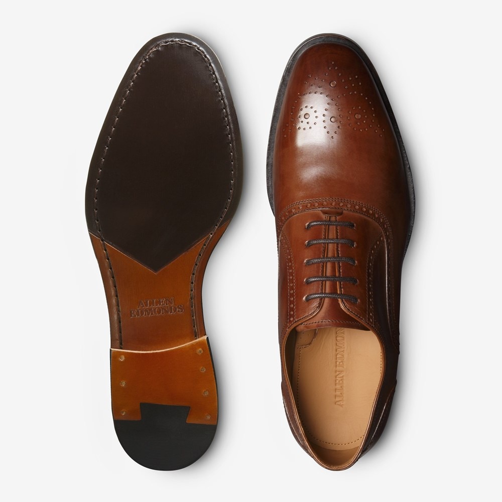 Allen Edmonds Seneca Vチップ スプリットトゥ Men's Factory Second Strand Cap-toe Oxford with V-tread