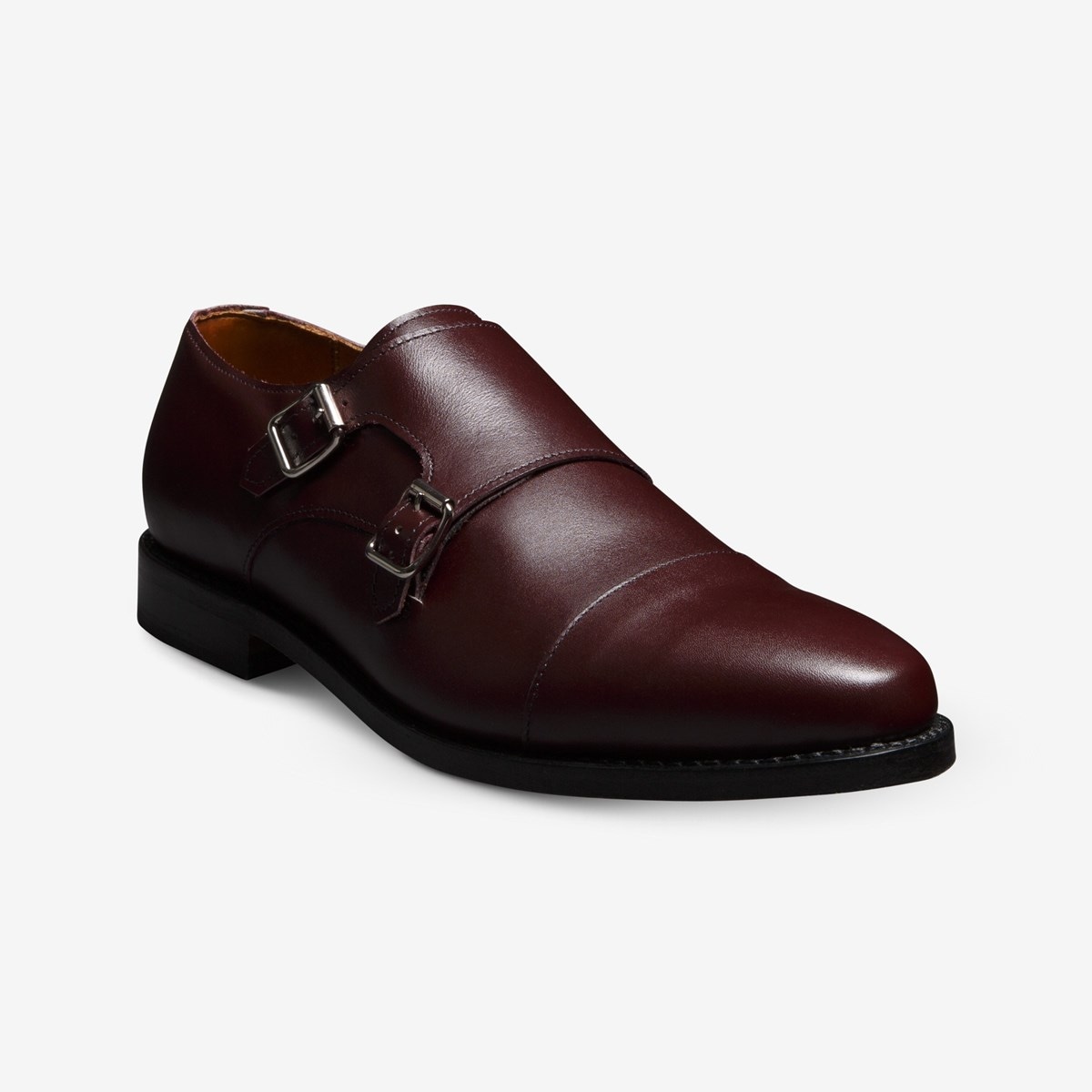 Men's Factory Second Strand Cap-toe Oxford with V-tread