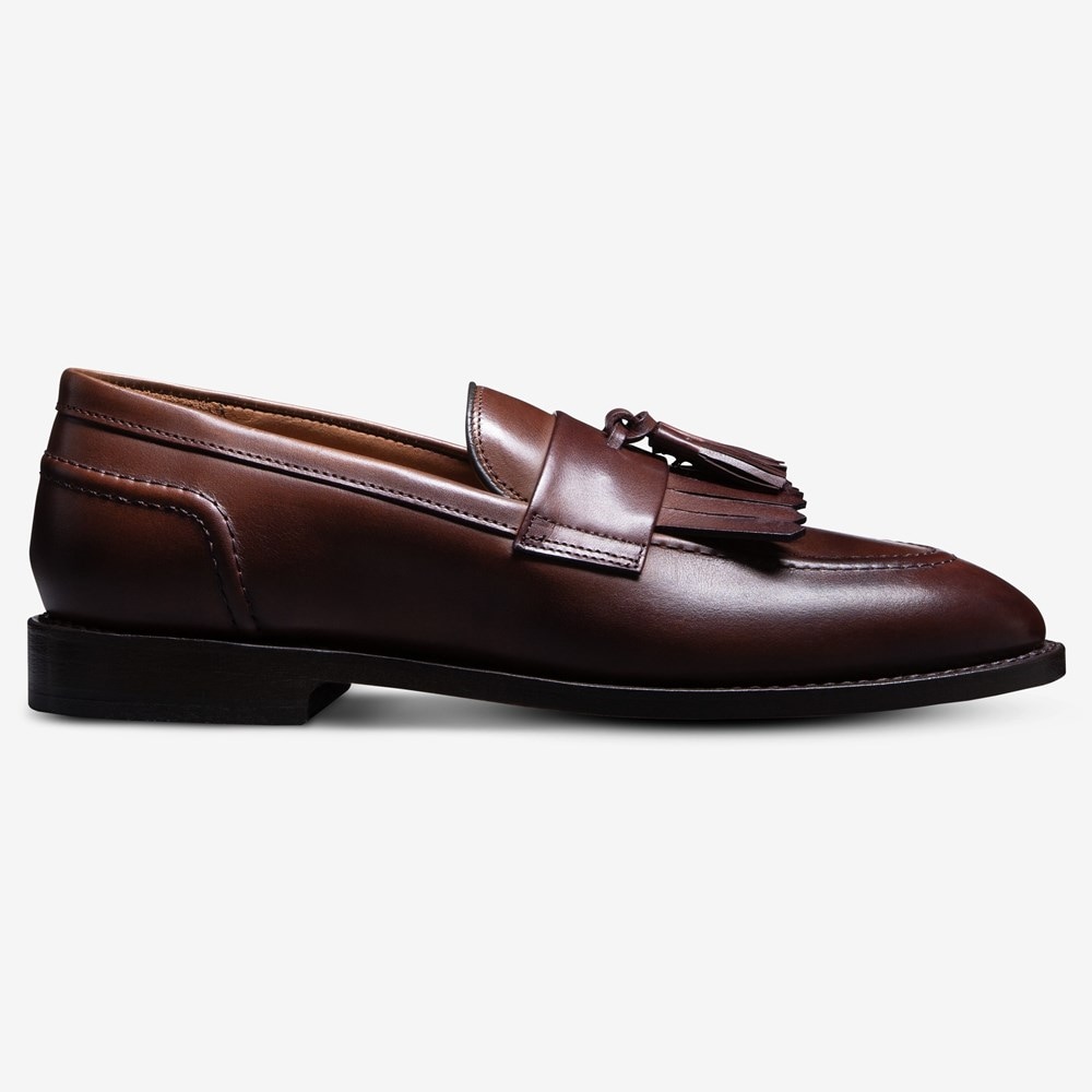 Kiltie tassel hotsell mens shoes