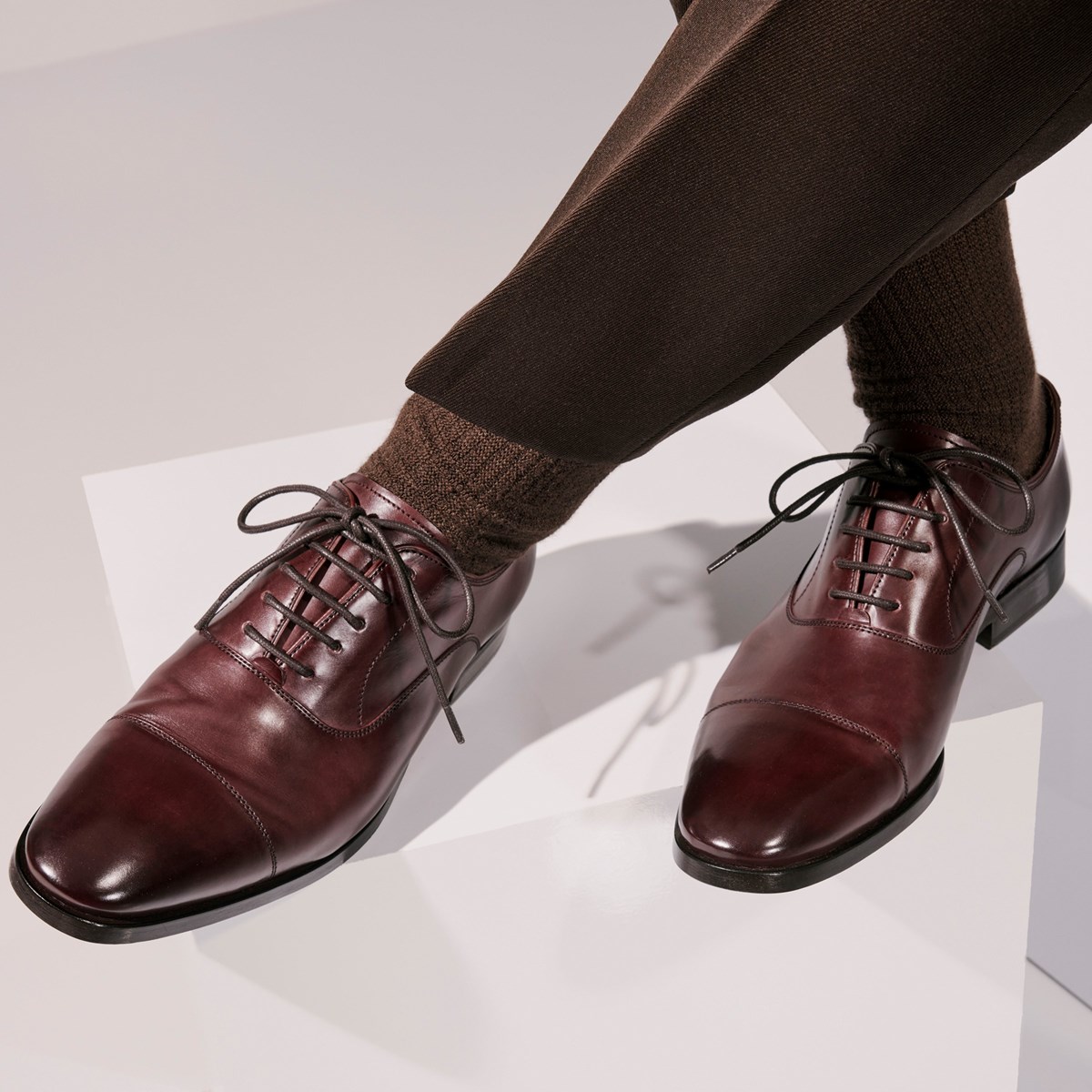 Siena Cap Stitch Oxford Dress Shoe Men's Dress Allen Edmonds