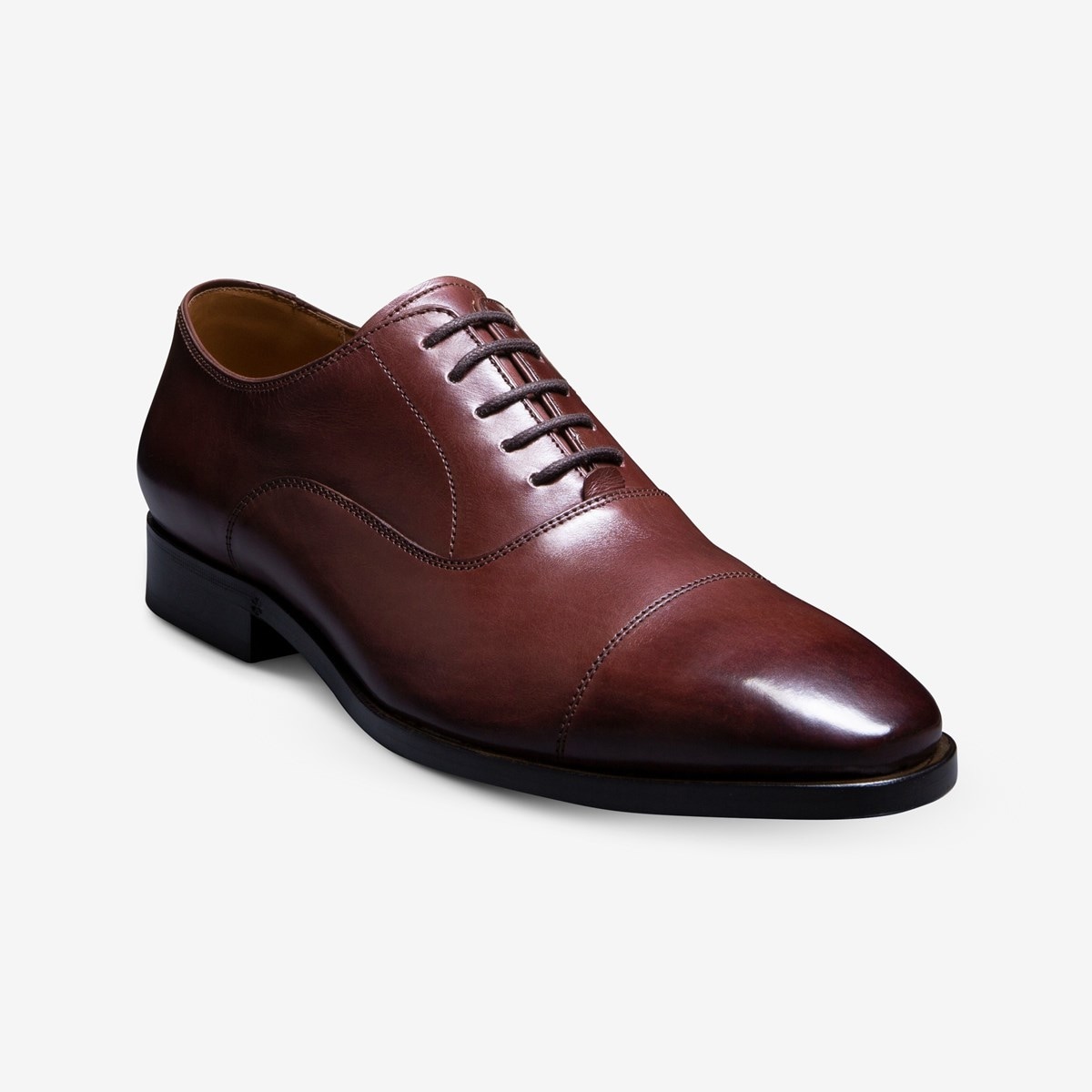 Siena Medallion Oxford Dress Shoe | Men's Dress | Allen Edmonds