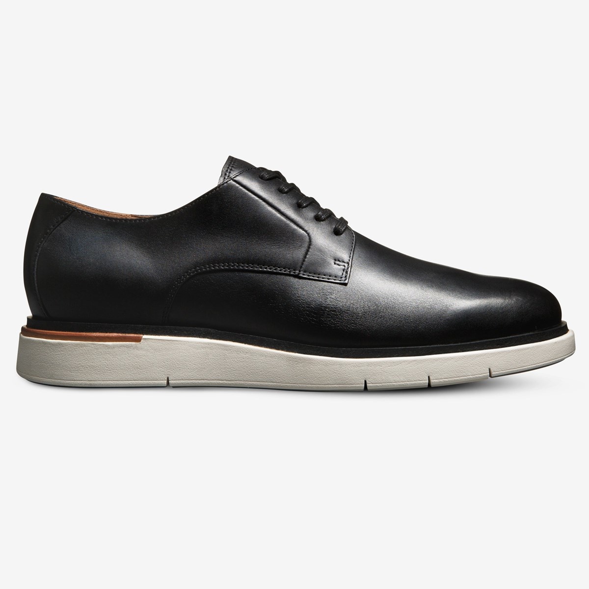 Carson Lace-up Hybrid Derby