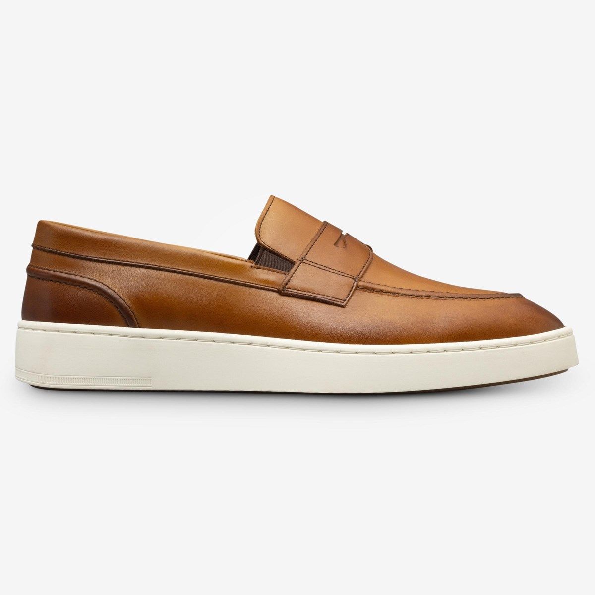 hybrid dress shoes Amberjack The (Cobalt) 9 / Standard This genuine leather style features a classic lace Crossover Derby | Hybrid Dress