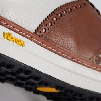 Straits Saddle Golf Shoe | Men display picture 1