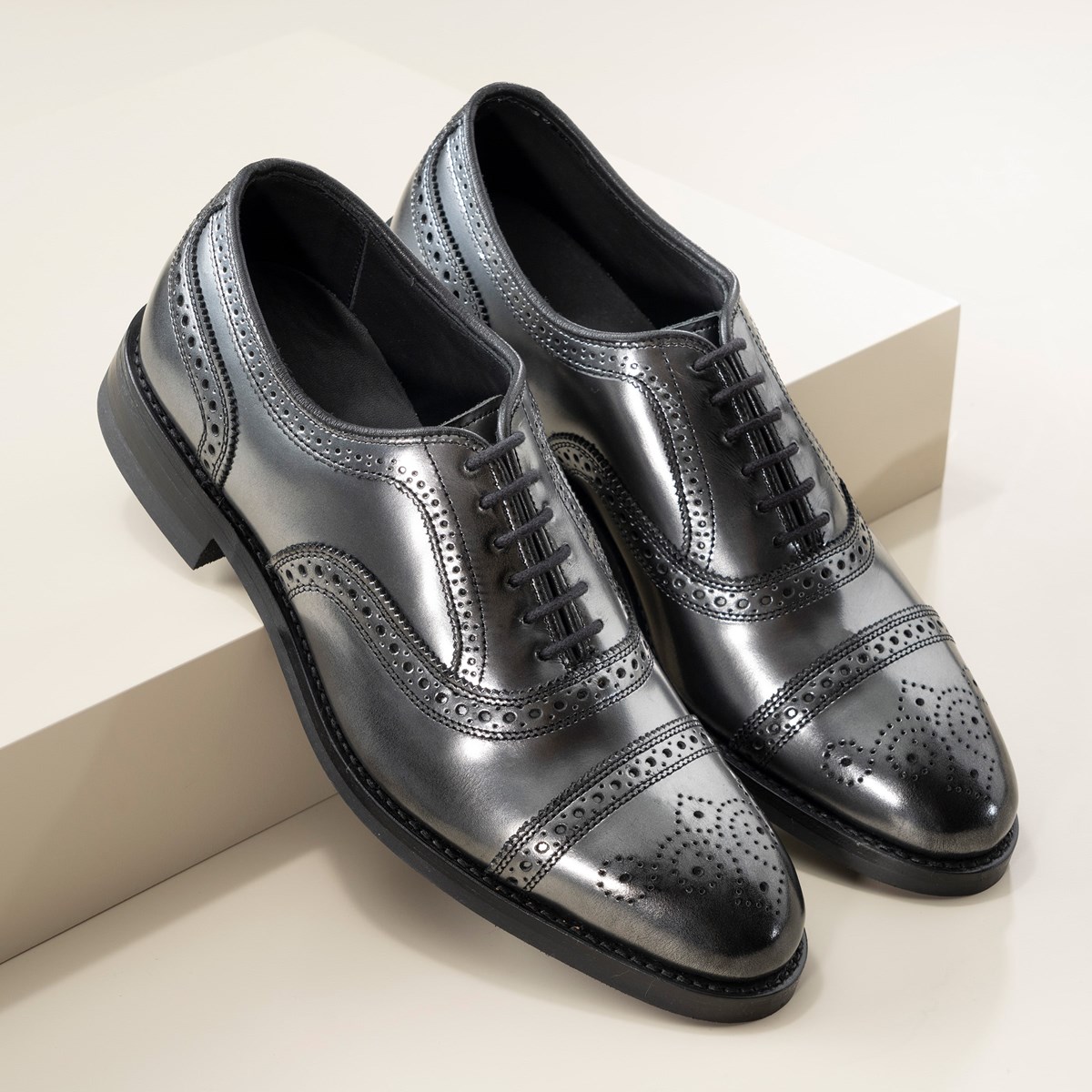 Allen Edmonds Seneca Vチップ スプリットトゥ Allen Edmonds Seneca Men 9.5D Derby Split Toe Apron Toe