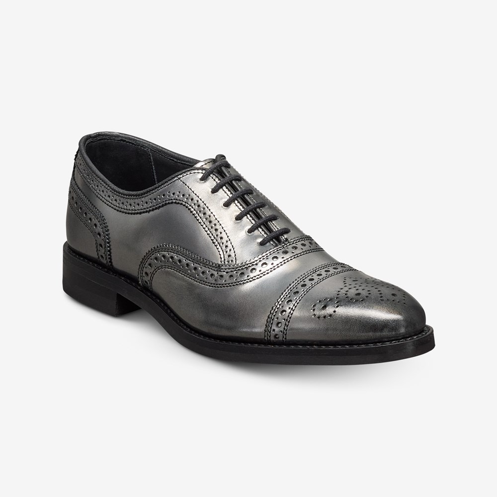 Allen Edmonds 6115 Strand Medallion cap