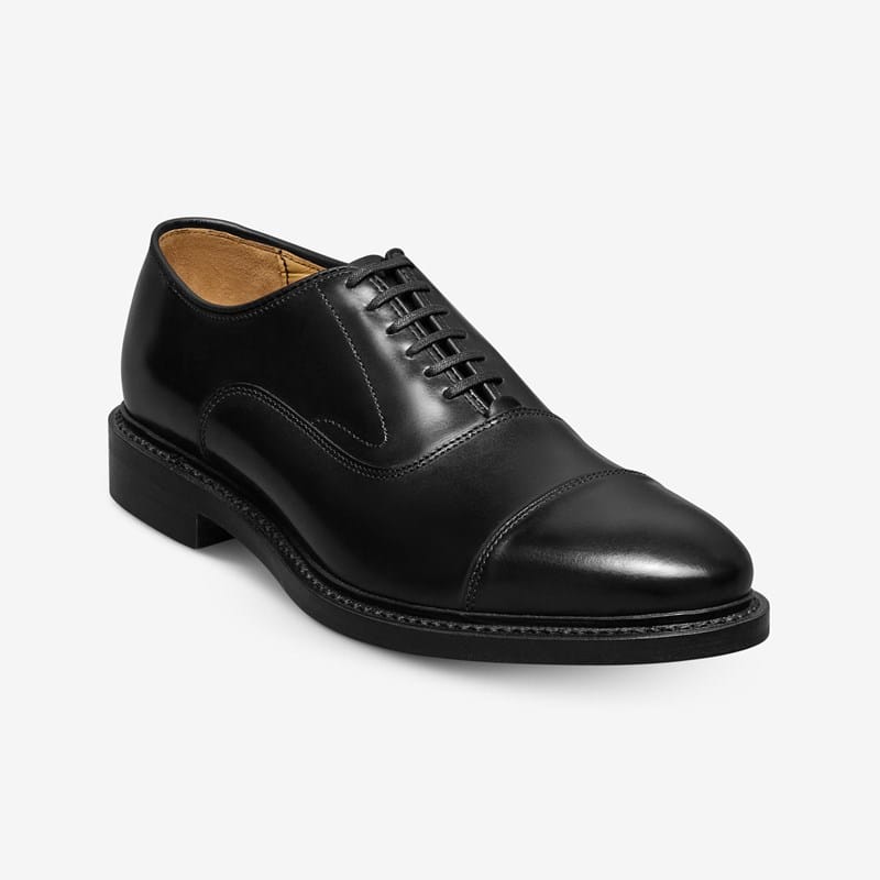 Allen Edmonds Manhattan Reserve Cap-toe Oxford Dress Shoe in Black Leather, size 10.0 3E